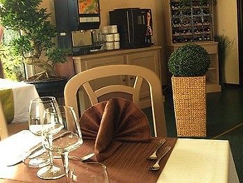Hotel Restaurant Des Portes De Meuse Nancy Buitenkant foto